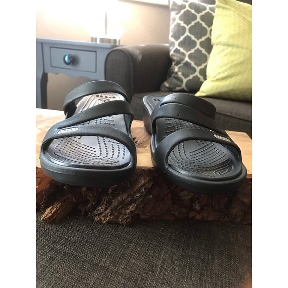 Womens Patrica Crocs Wedge Sandals Black size 8 strappy - Picture 8 of 11